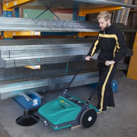 Balayeuse manuelle Eureka Picobello 1