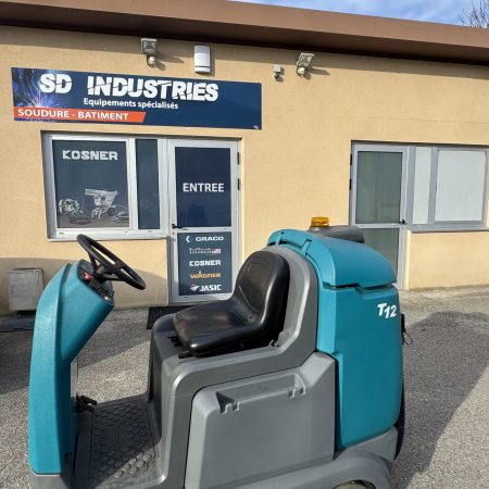 TENNANT T12 2